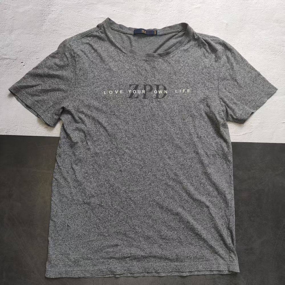 Gray Short Sleeve Crew Neck Tee